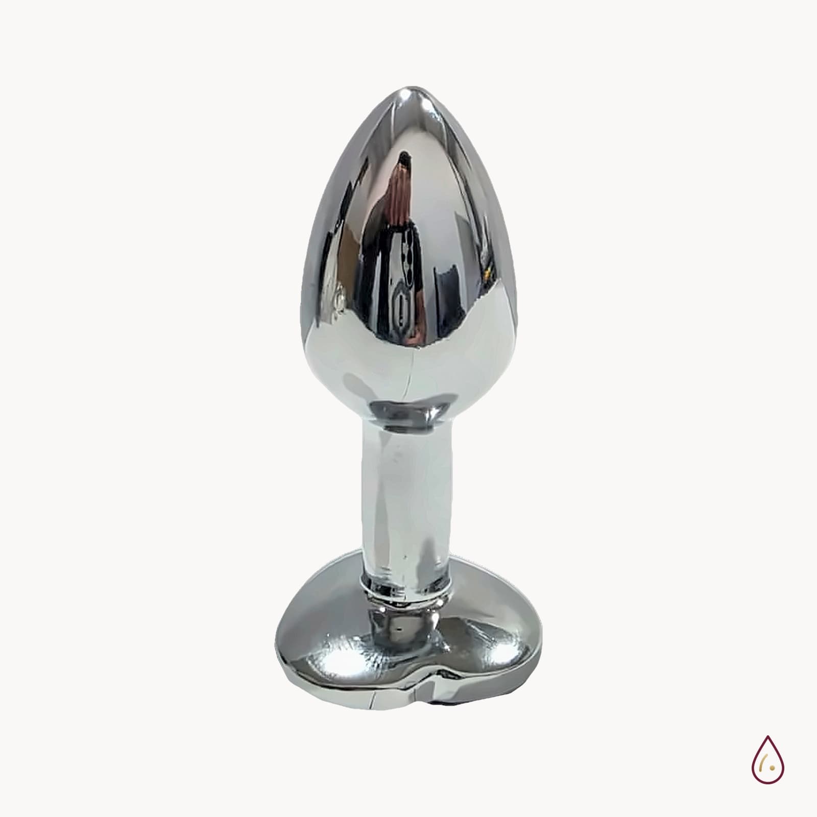 Metalni analni čep u obliku srca s ljubičastim kristalom – 6,4 cm × 2,3 cm